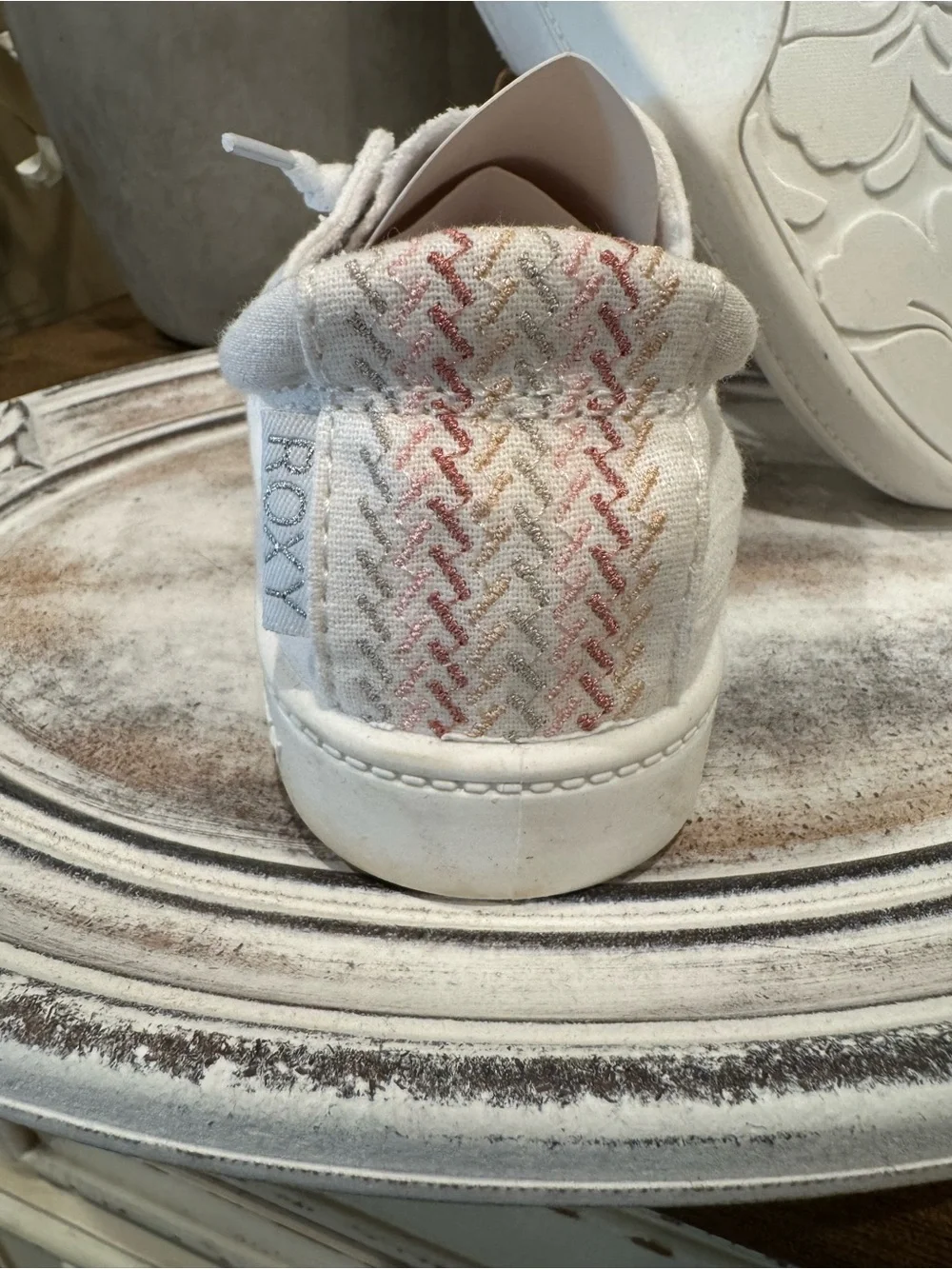 Women’s White Canvas Sneakers with Subtle Pink Accents